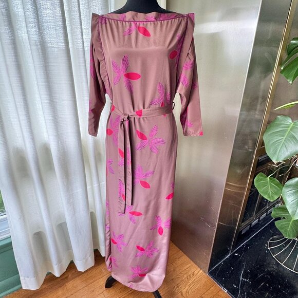 Vintage 80s dress, mauve, hot pink, fuchsia floral, wide shoulders, batwing - Picture 1 of 10